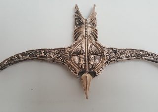 19 Heartsbane 3D Print finished Bronze crossguard