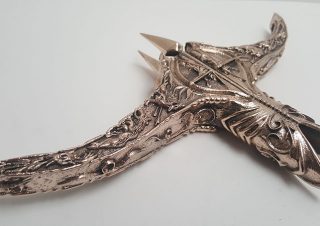 28 Heartsbane Modelled finished Bronze crossguard