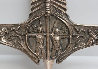 29 Heartsbane Modelled finished Bronze crossguard